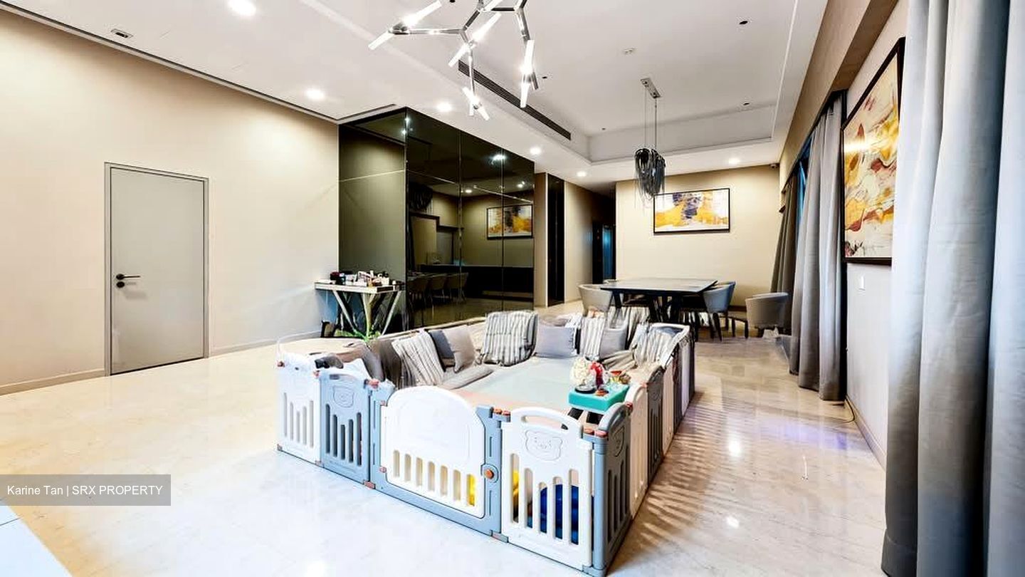 Kismis Residence (D21), Terrace #593393781